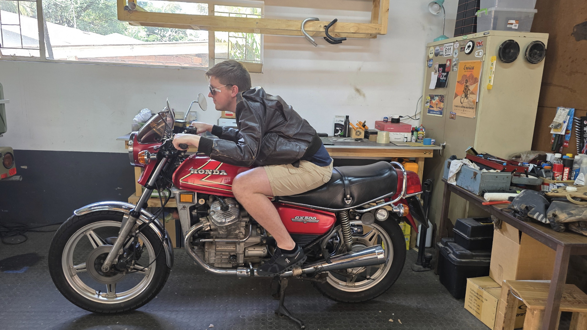 Side view of the shaft-driven Honda CX500